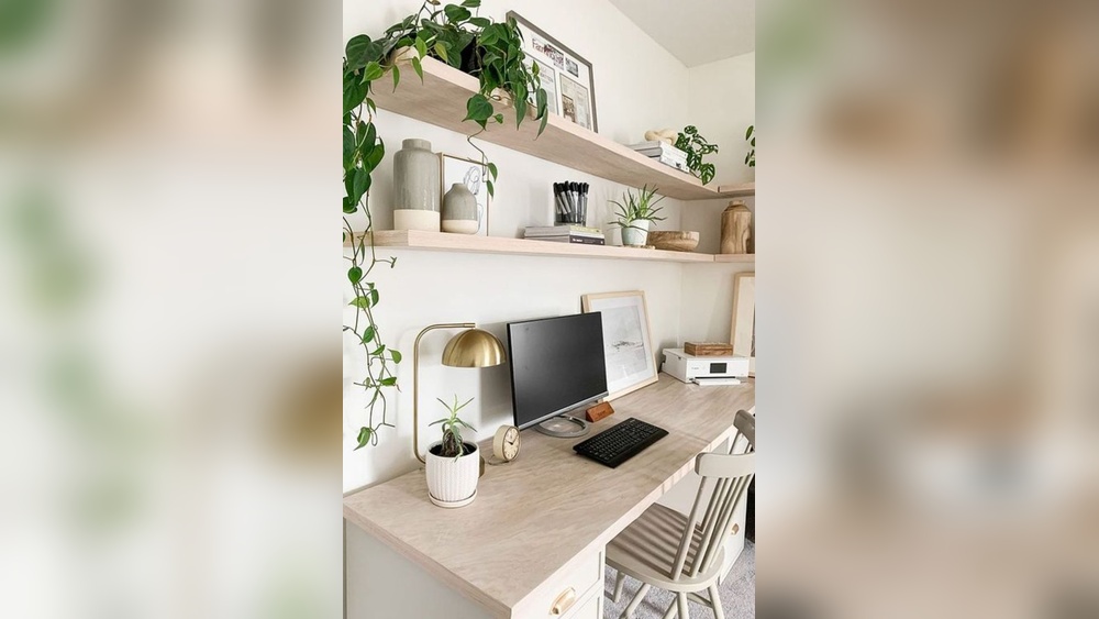Decorate Home Office Desk