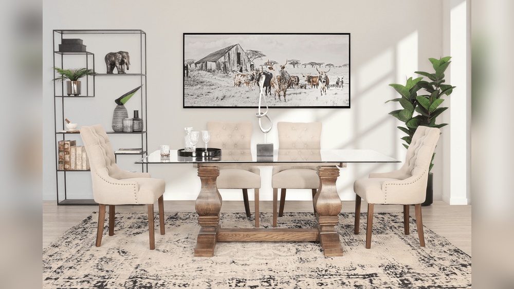 Decoration for Glass Dining Table