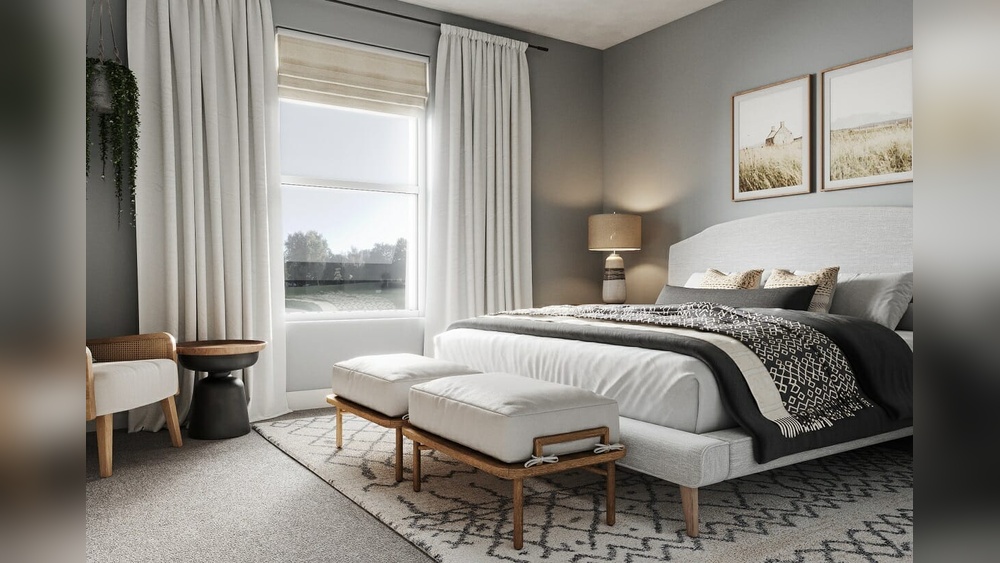 How to Decorate a Bedroom Bench