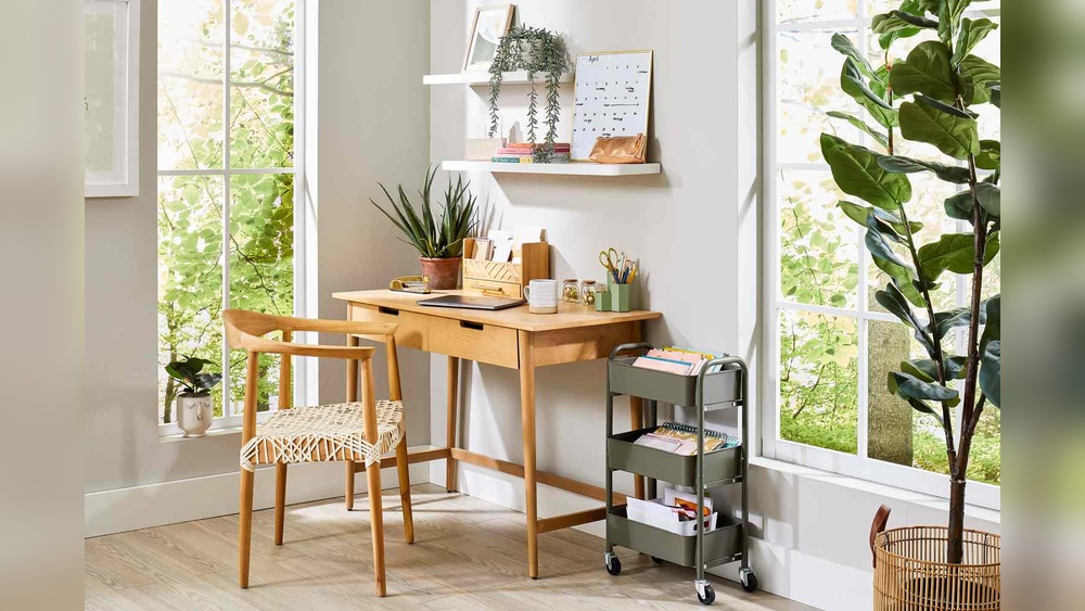 Small Home Office Decor