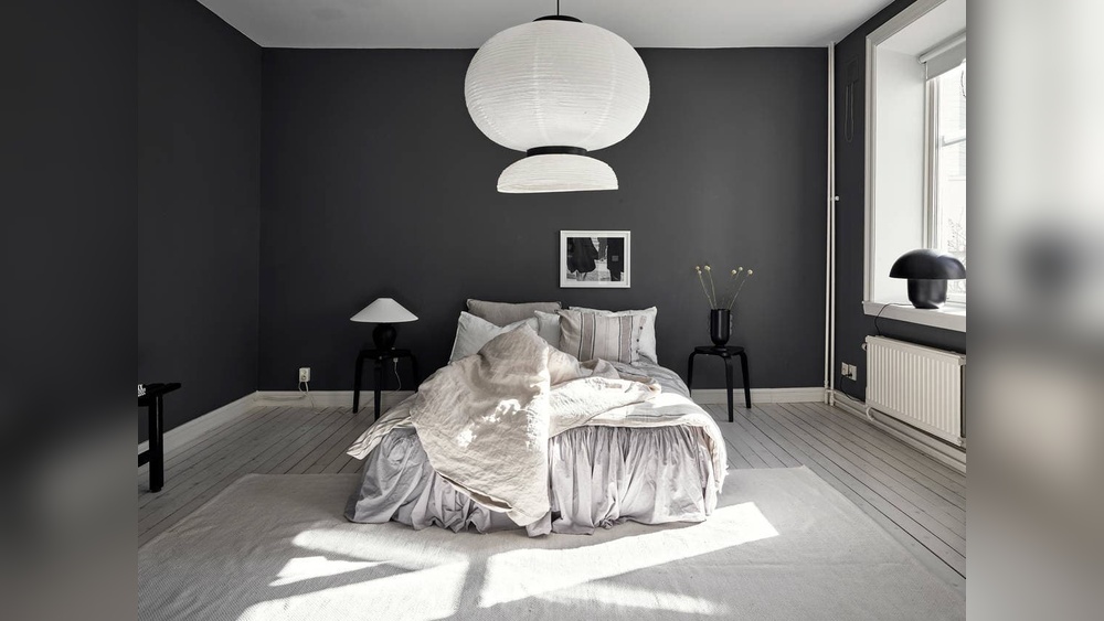 How to Decorate a Dark Grey Bedroom