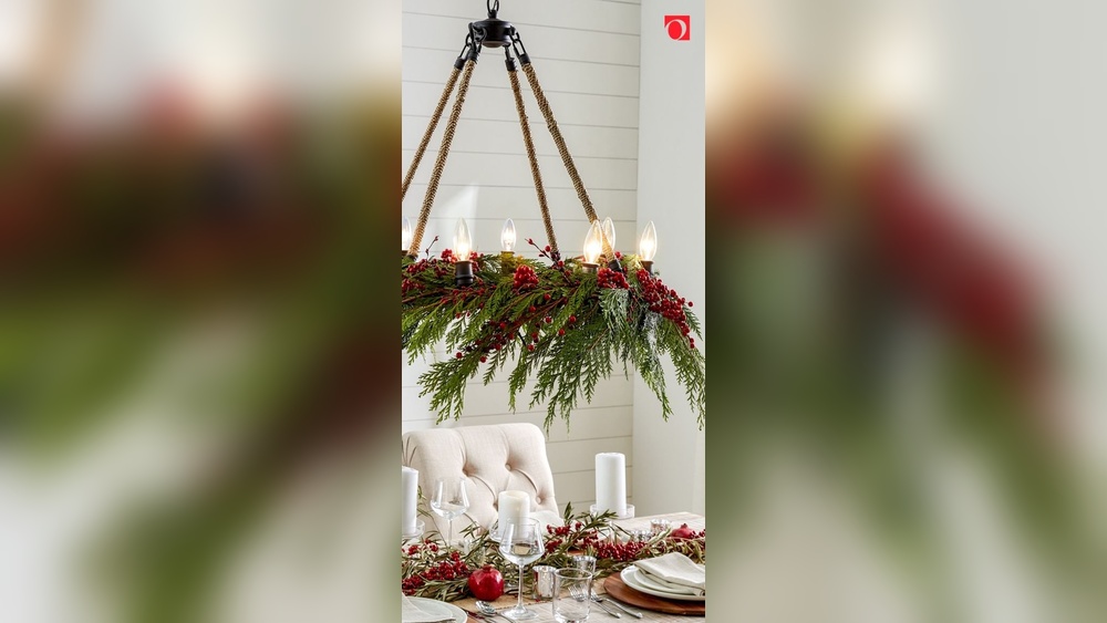 How to Decorate a Dining Room Chandelier for Christmas