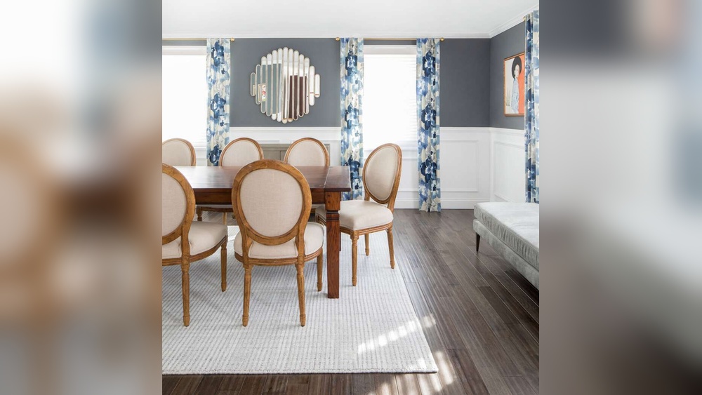How to Decorate a Dining Room With Area Rug