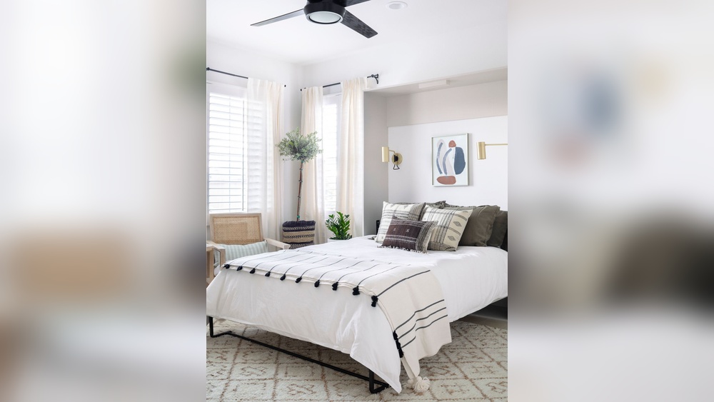 How to Decorate a Spare Bedroom