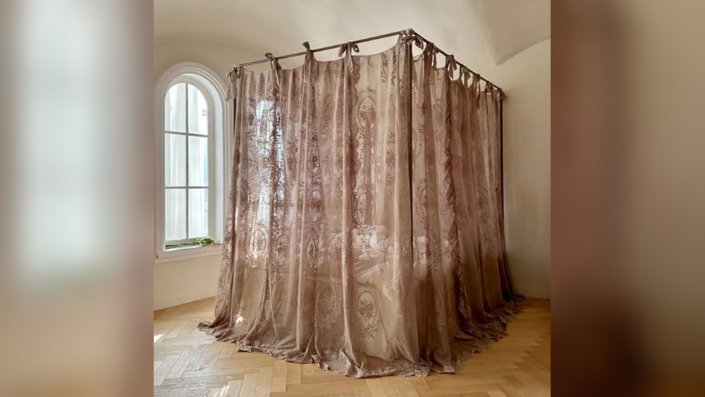 Antique Canopy Bed