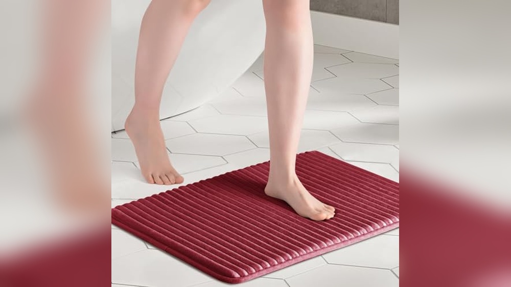 Bathroom Red Rugs