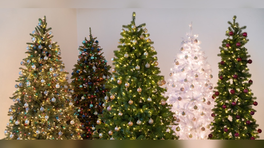Best Artificial Christmas Trees With Colored Lights