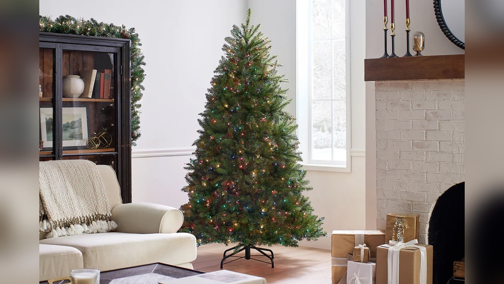 Best Buys on Artificial Christmas Trees Now in August