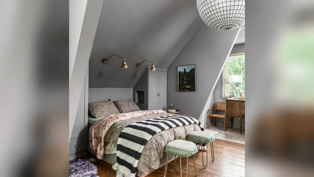 Can I Decorate a Slanted Ceiling in Bedroom