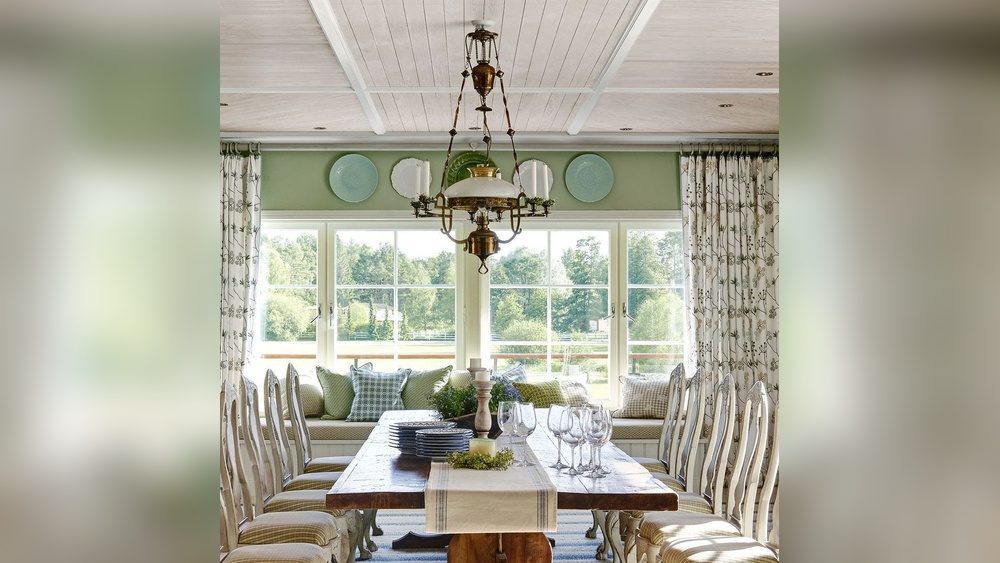 Designer Kitchen Table Centerpiece