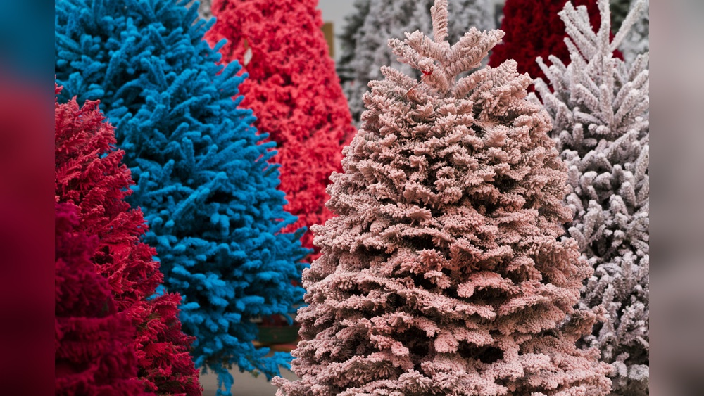 How Long Do Artificial Flocked Christmas Trees Last