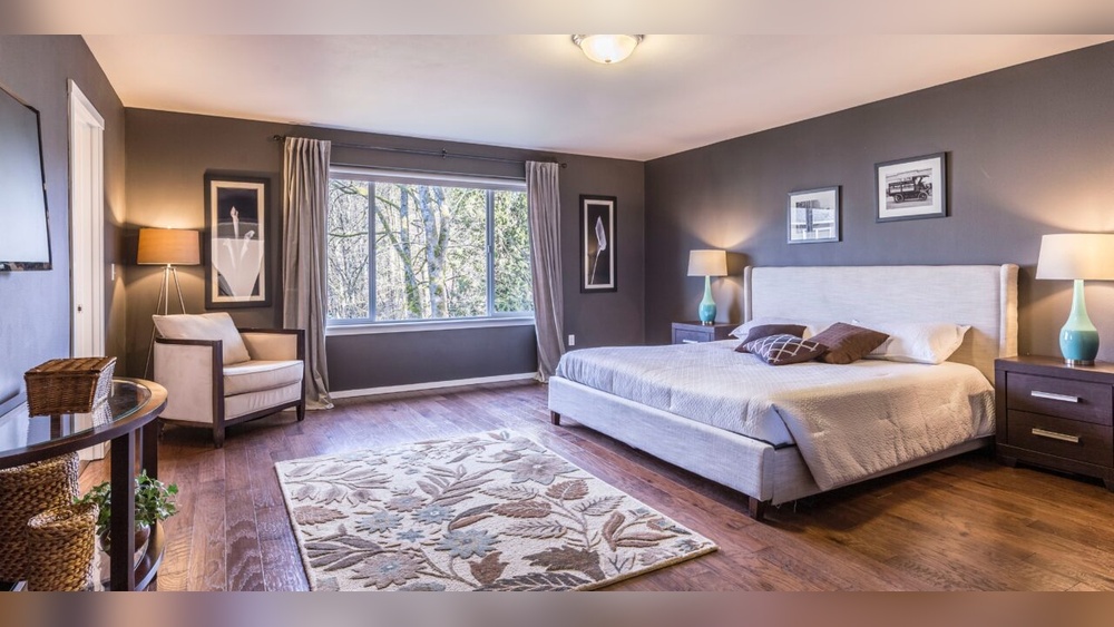 How Should Your Master Bedroom Be Decorated
