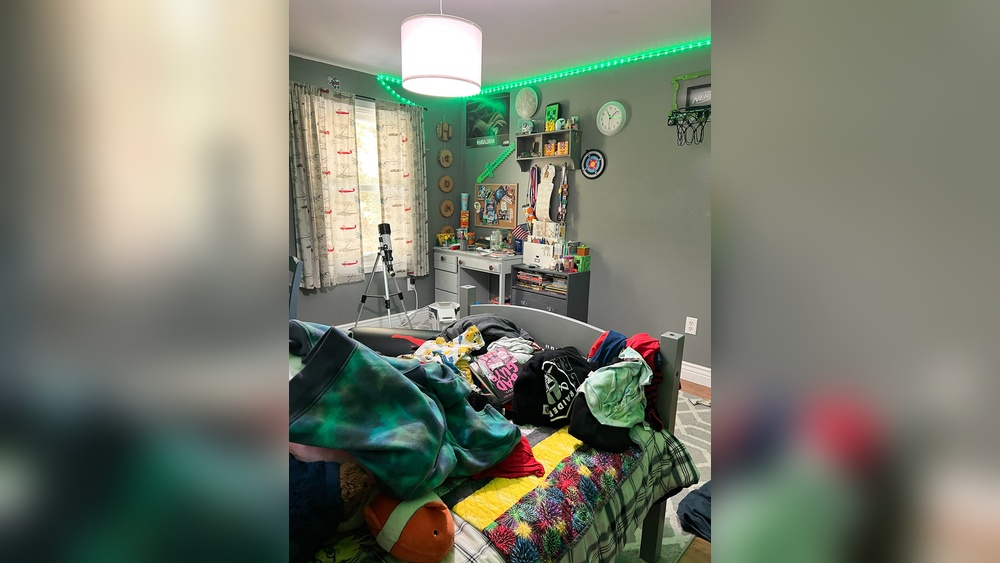 How to Decorate a 10 Year Old Boy Bedroom