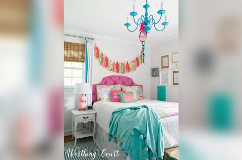 How to Decorate a Bedroom for a Tween Girl