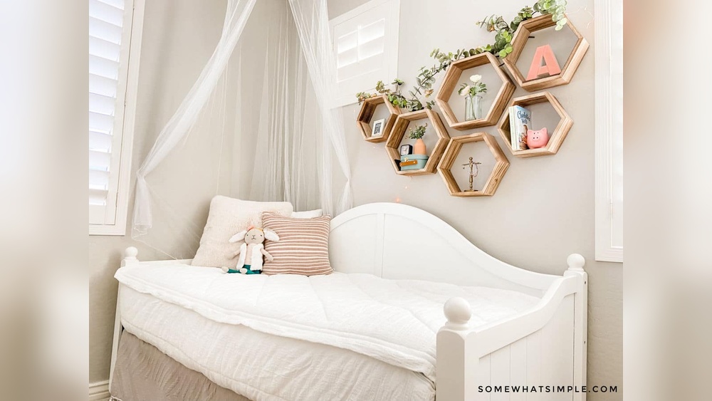 How to Decorate a Bedroom for Girl
