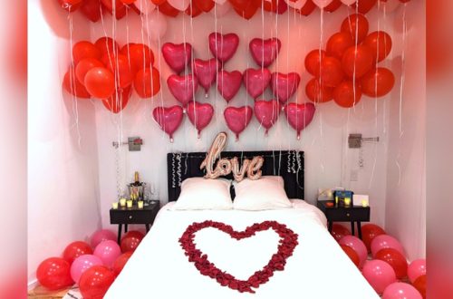 How to Decorate a Bedroom for Valentine'S Day
