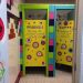 How to Decorate a Elementary Bathroom
