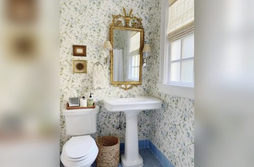 How to Decorate a Grandmillenial Bathroom
