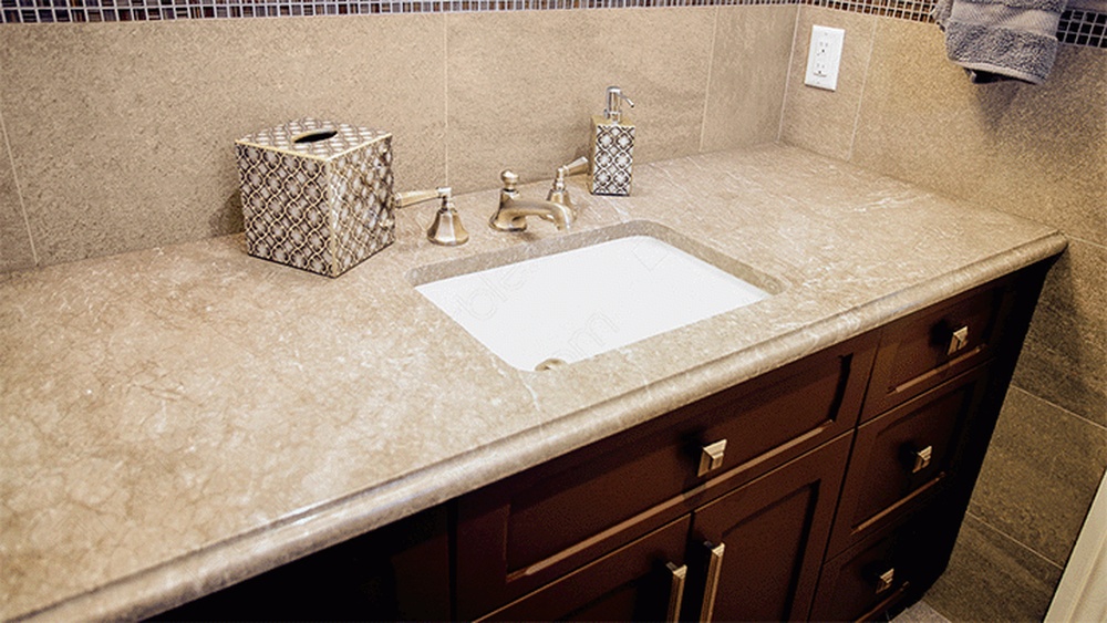 How to Decorate a Granite Bathroom Sink