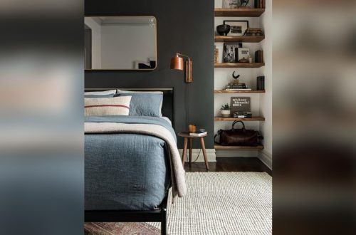 How to Decorate a Male Bedroom