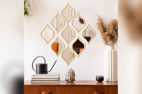 How to Decorate Apartment Bathroom Mirror