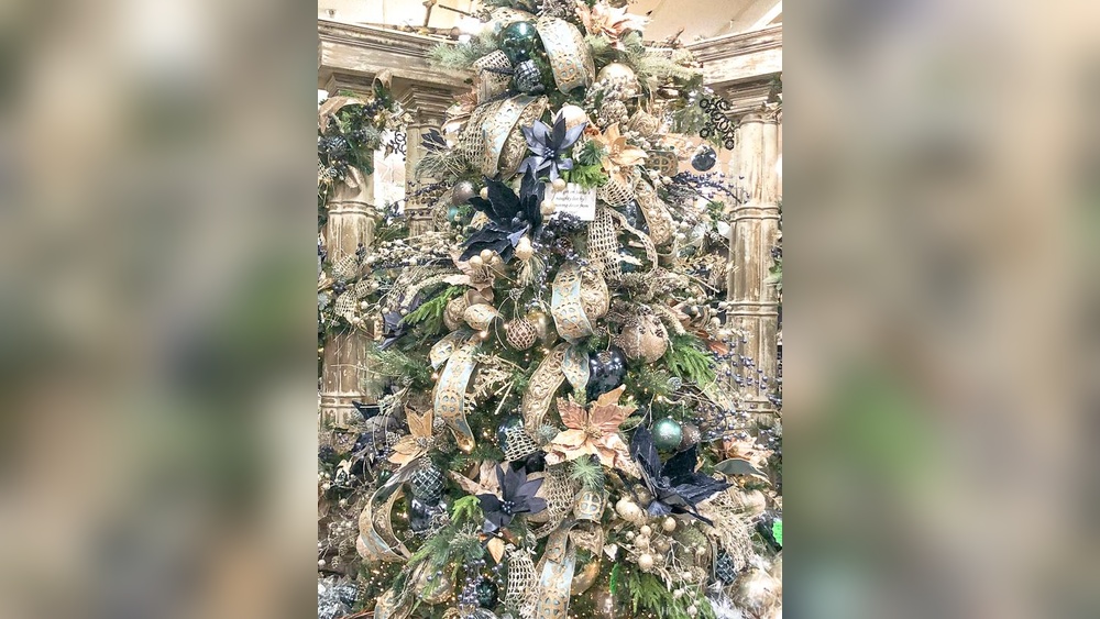 How to Decorate Artificial Christmas Tree With Ribbon