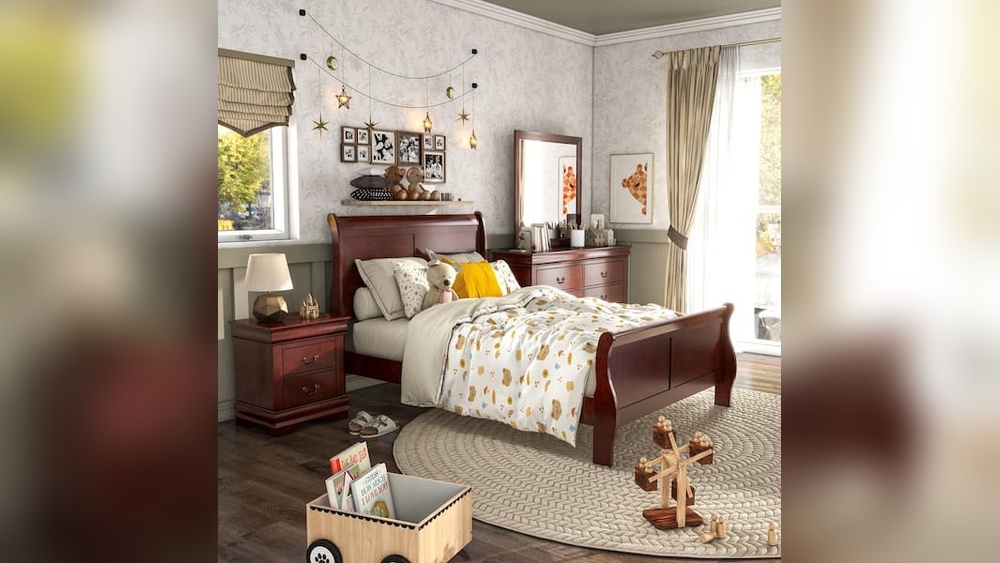 How to Decorate Bedroom With Cherry Furniture