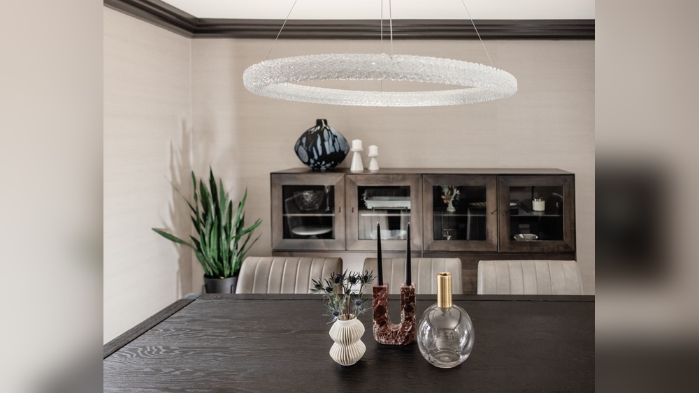 How to Decorate Dining Area No Sunlight