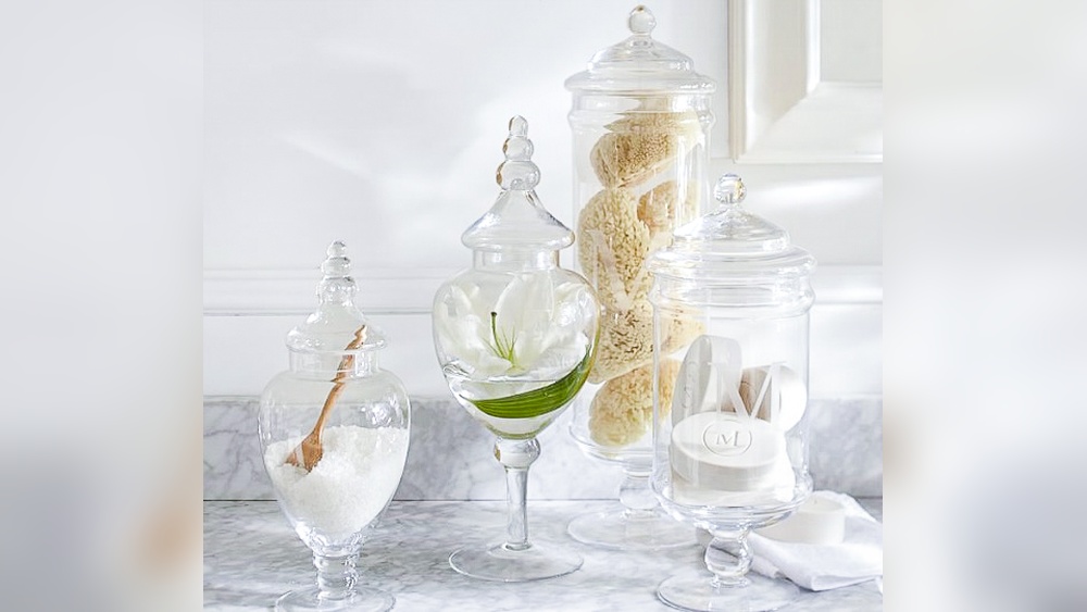 How to Decorate Glass Jars Bathroom