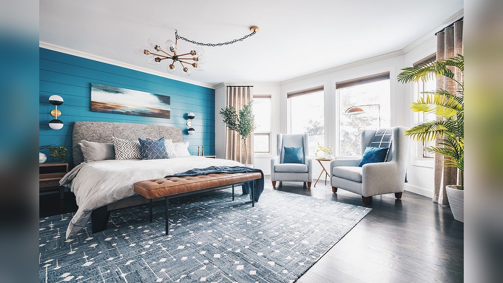 How to Decorate Large Bedroom