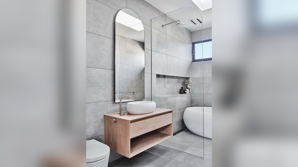 How to Decorate Light Grey Tile Bathroom