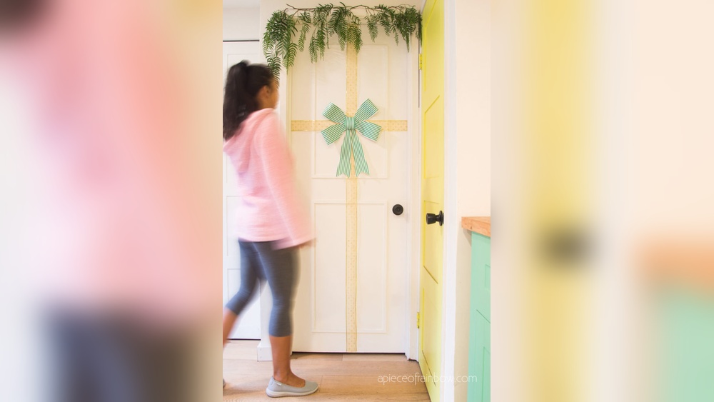 How to Decorate Your Bedroom Door for Christmas