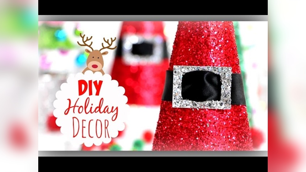 How to Decorate Your Bedroom for Christmas Diy