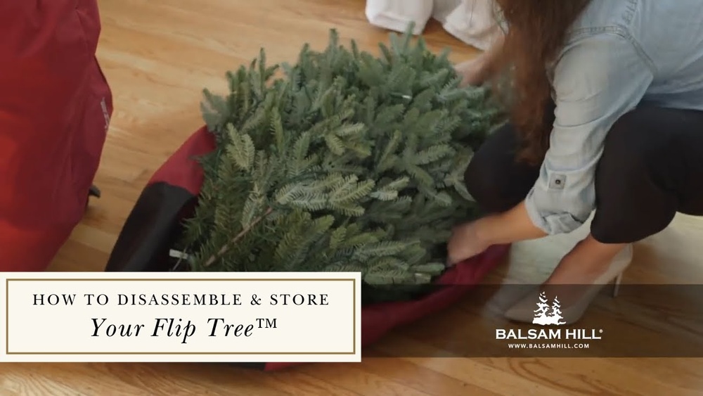How to Dismantle an Artificial Christmas Tree