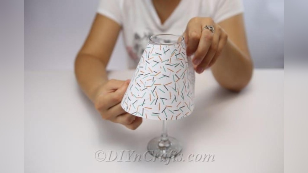 How to Make Wine Glass Candle Lamp Shades