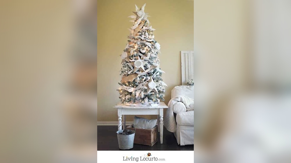 How to Paint an Artificial Christmas Tree White