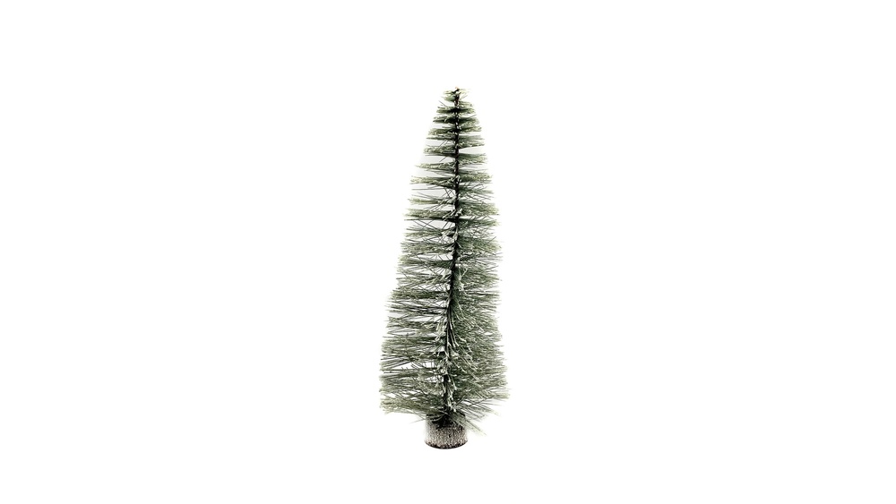How to Resize an Artificial Christmas Tree