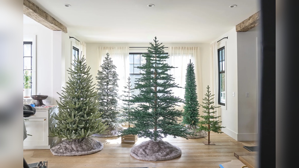 How to Size Artificial Christmas Tree