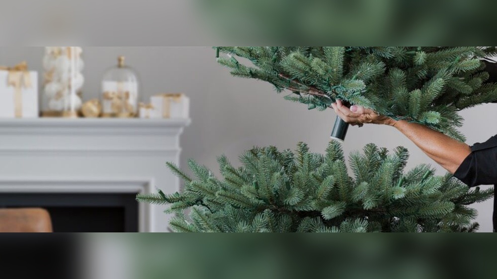 How to Take down a Artificial Christmas Tree
