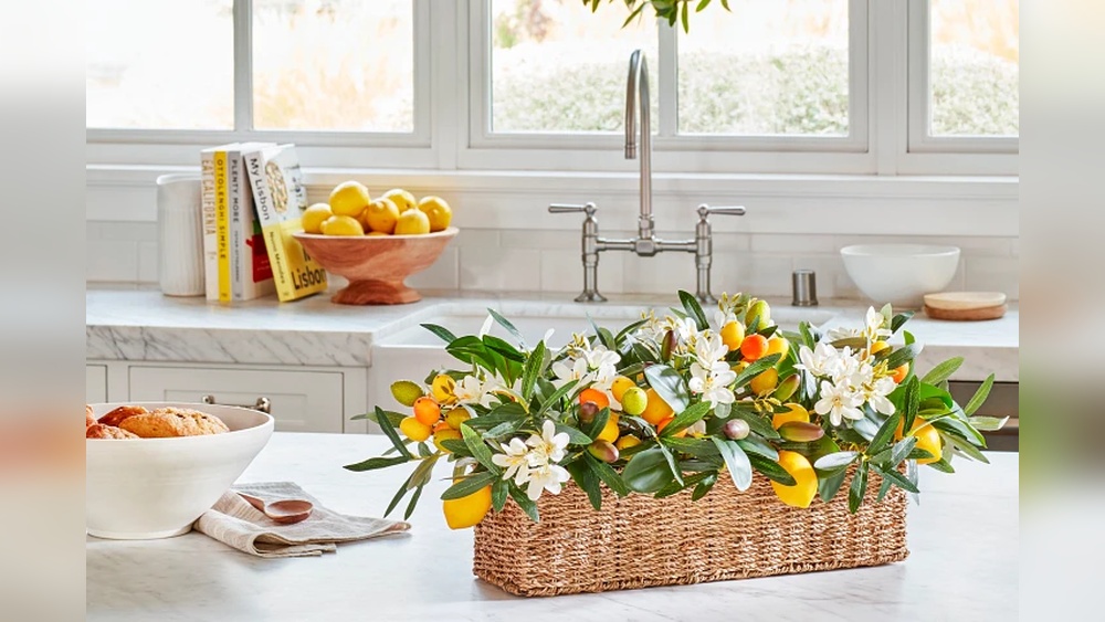 Kitchen Flower Centerpieces