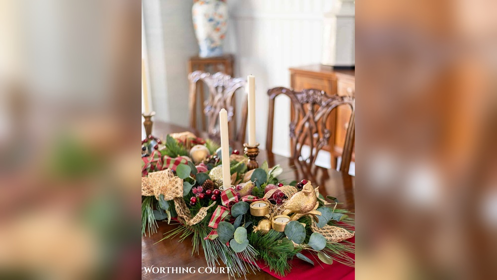 Kitchen Table Christmas Centerpiece