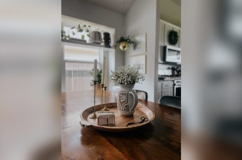 Simple Kitchen Table Centerpiece Ideas