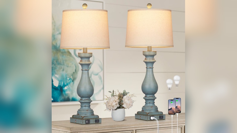 What Causes Table Lamp to Strobe