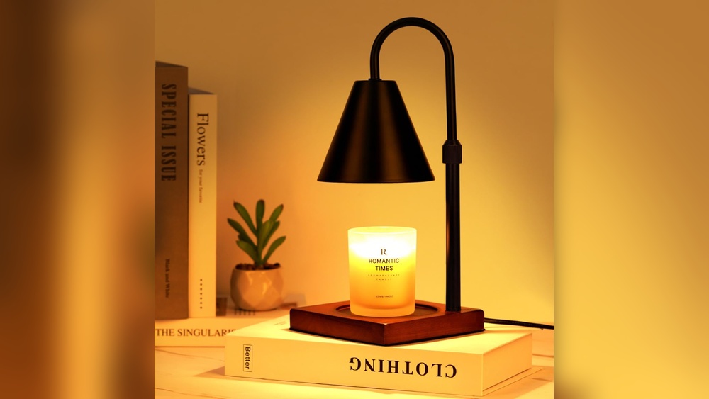 What is a Candle Lamp