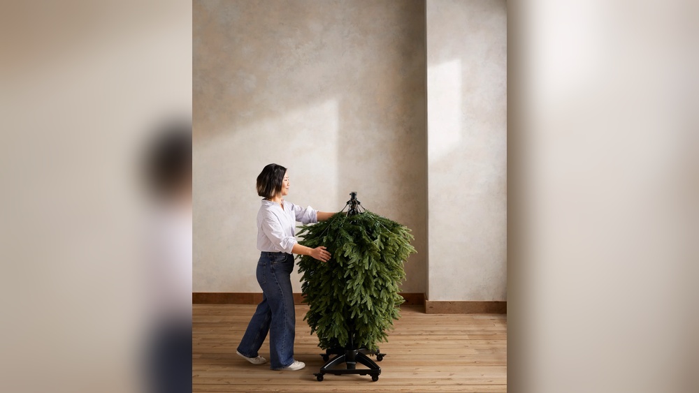 What is a Flip Artificial Christmas Tree
