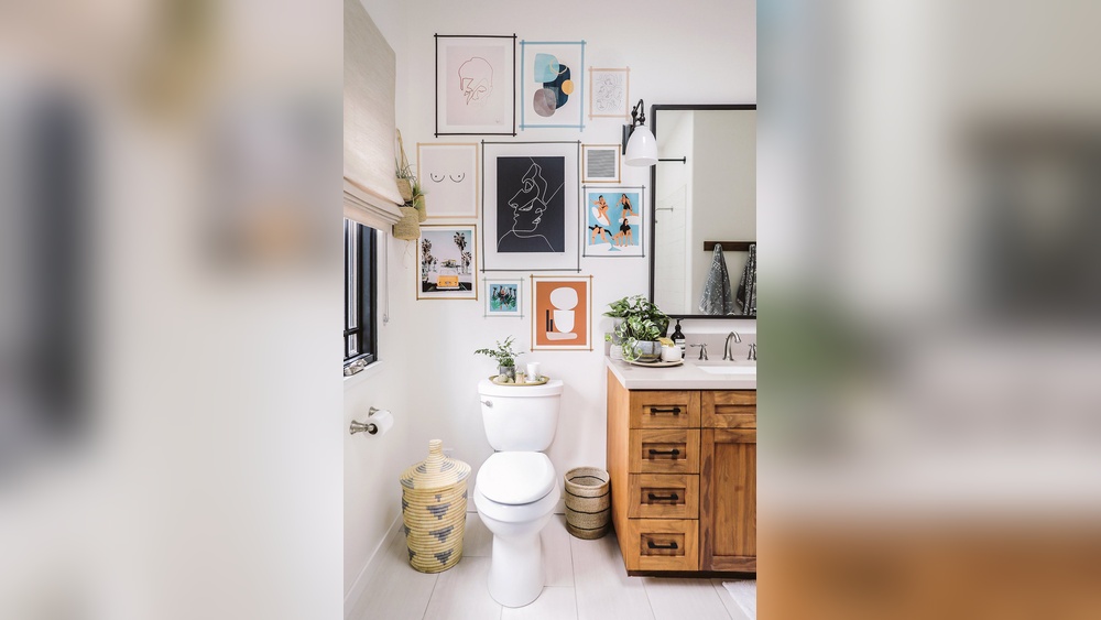 What is Bathroom Decor