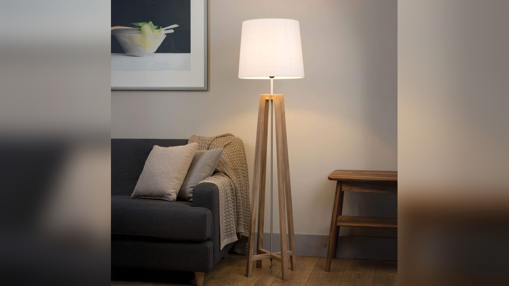 What Lamp Base is Standard for Table Lamp