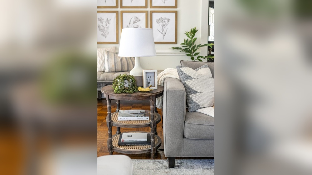 What to Put on End Tables Instead of Lamps
