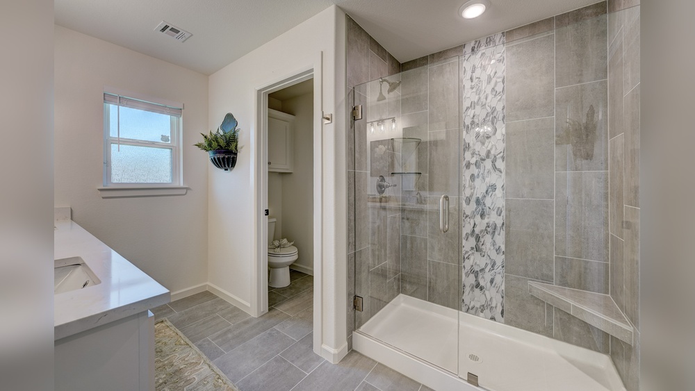 Where to Use Decorative Tile in Bathroom