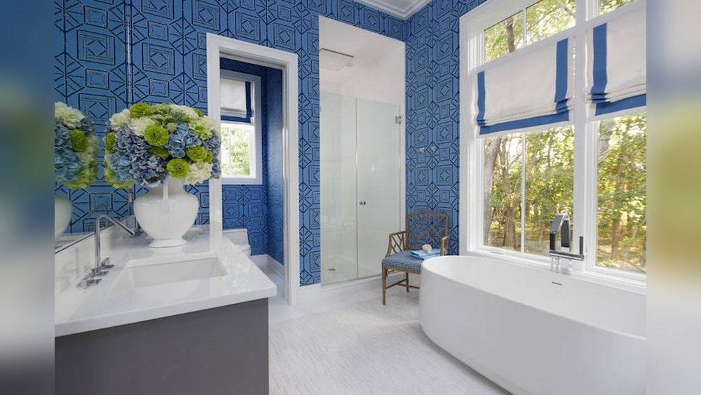 White And Blue Bathroom Decor